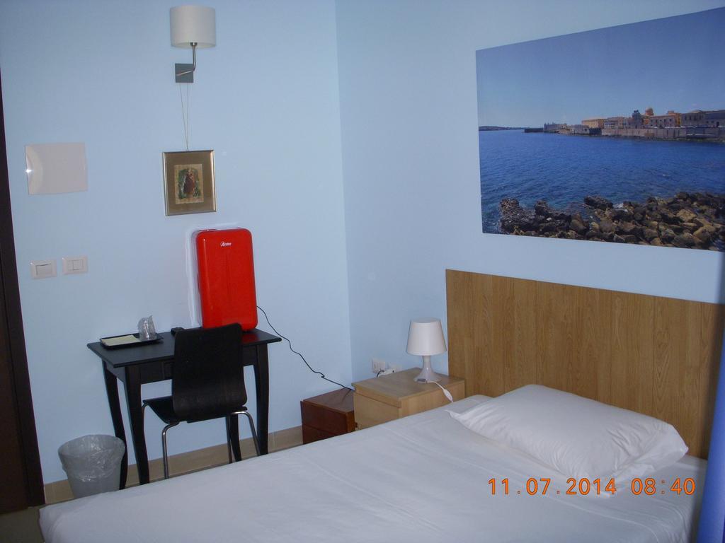 B&B Neapolis Syrakuzy Pokój zdjęcie